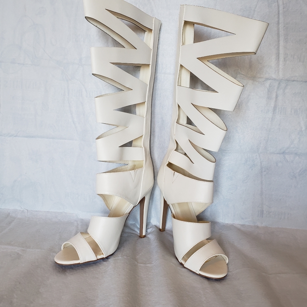 QUPID White Gladiator Knee-High Stiletto Boots 8